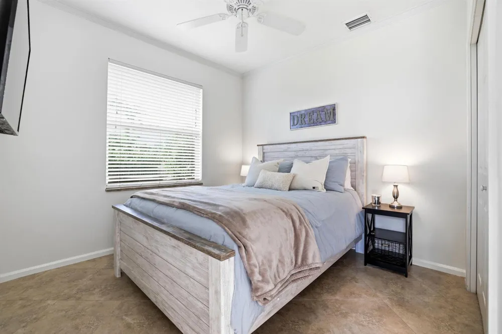 1350 PAMPAS WAY Wellington, FL 33414