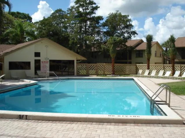 12969 PENNYPACKER TRAIL #14 Wellington, FL 33414