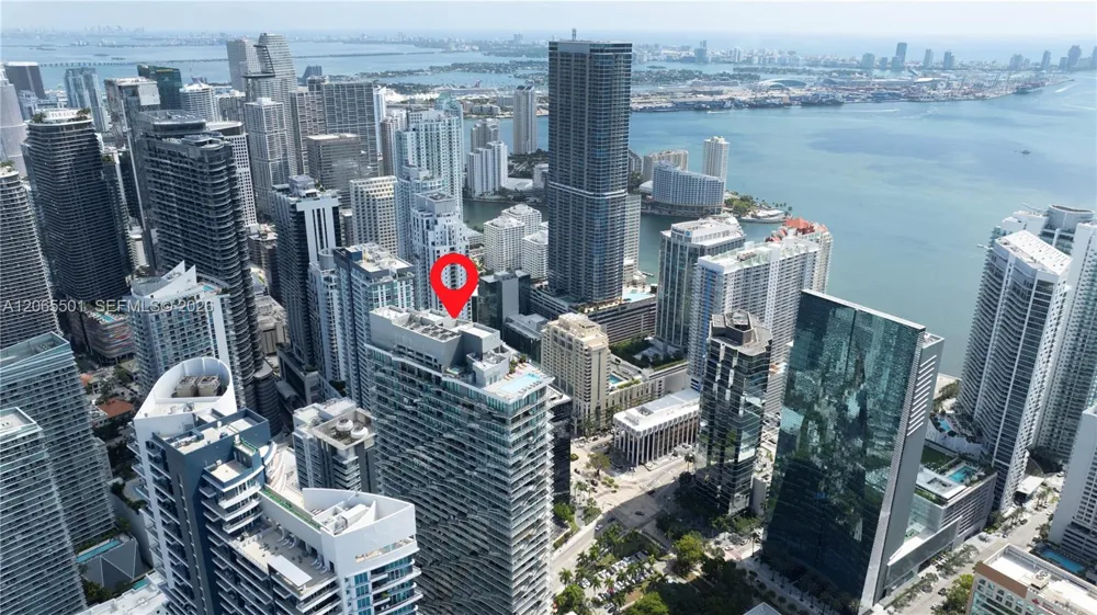 1300 S Miami Ave #2411 Miami, FL 33130