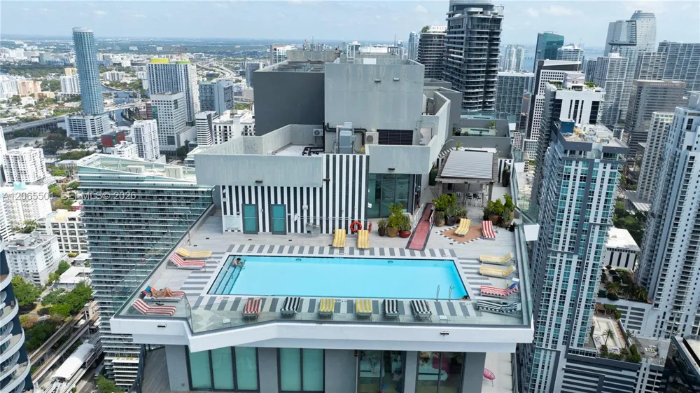 1300 S Miami Ave #2411 Miami, FL 33130