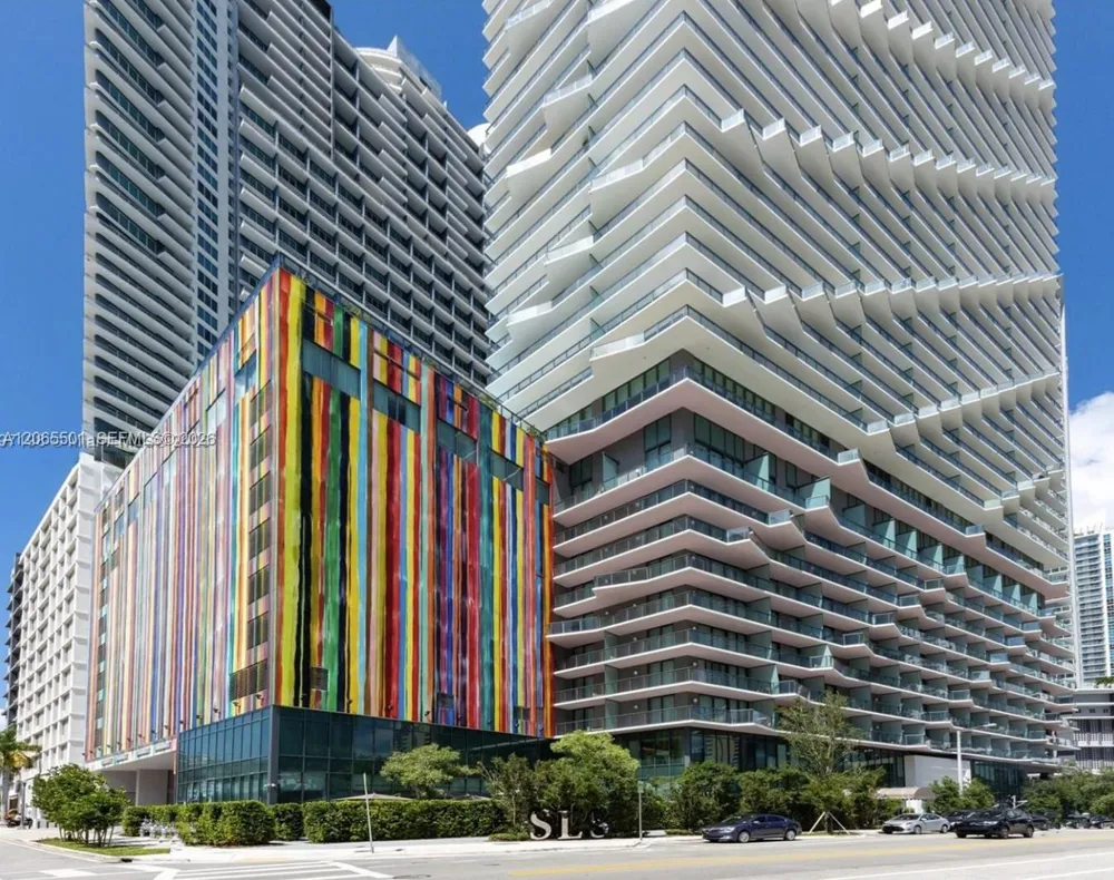 1300 S Miami Ave #2411 Miami, FL 33130