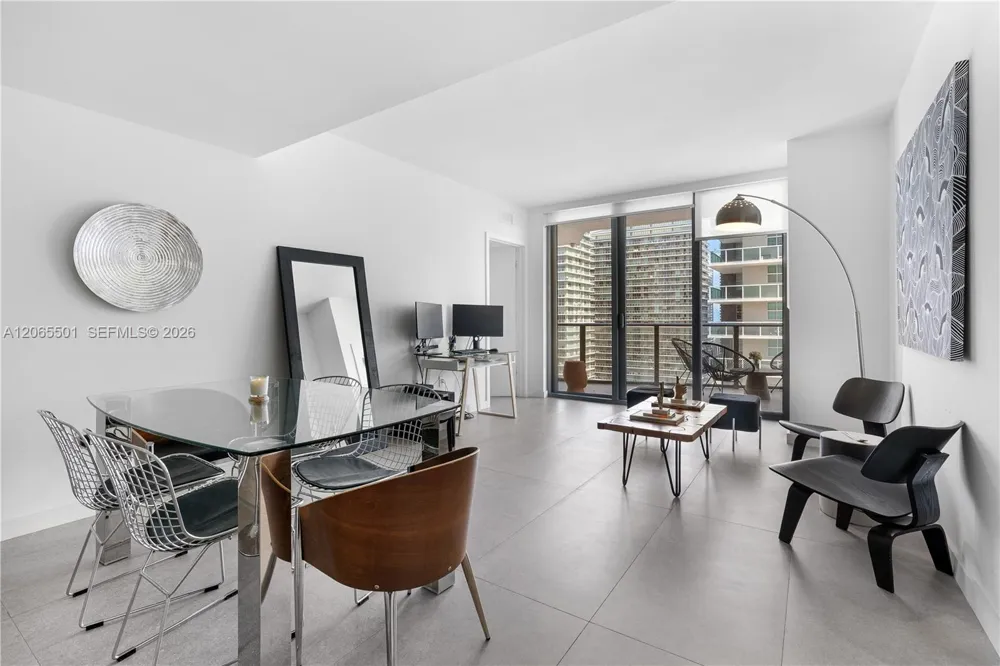 1300 S Miami Ave #2411 Miami, FL 33130