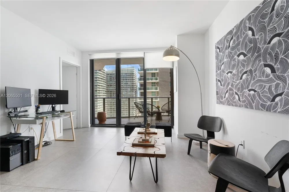 1300 S Miami Ave #2411 Miami, FL 33130
