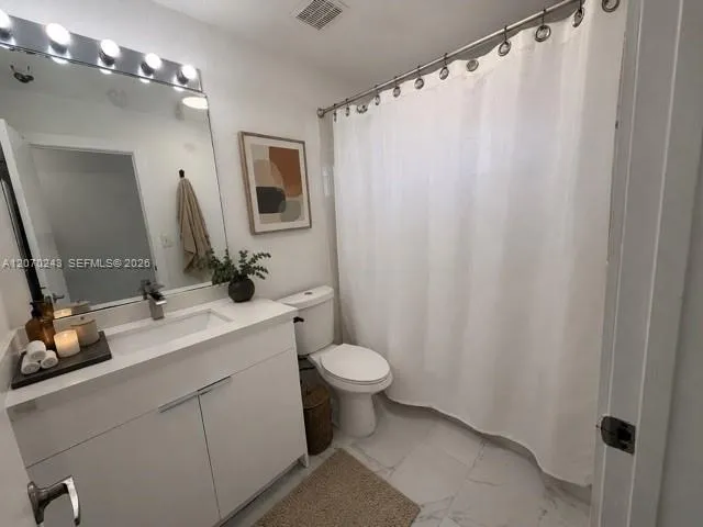 2054 NE 167th St #3-122 North Miami Beach, FL 33162