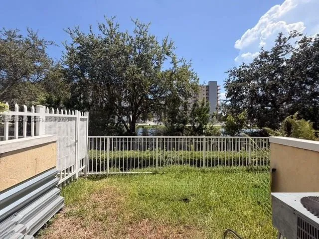 2054 NE 167th St #3-122 North Miami Beach, FL 33162