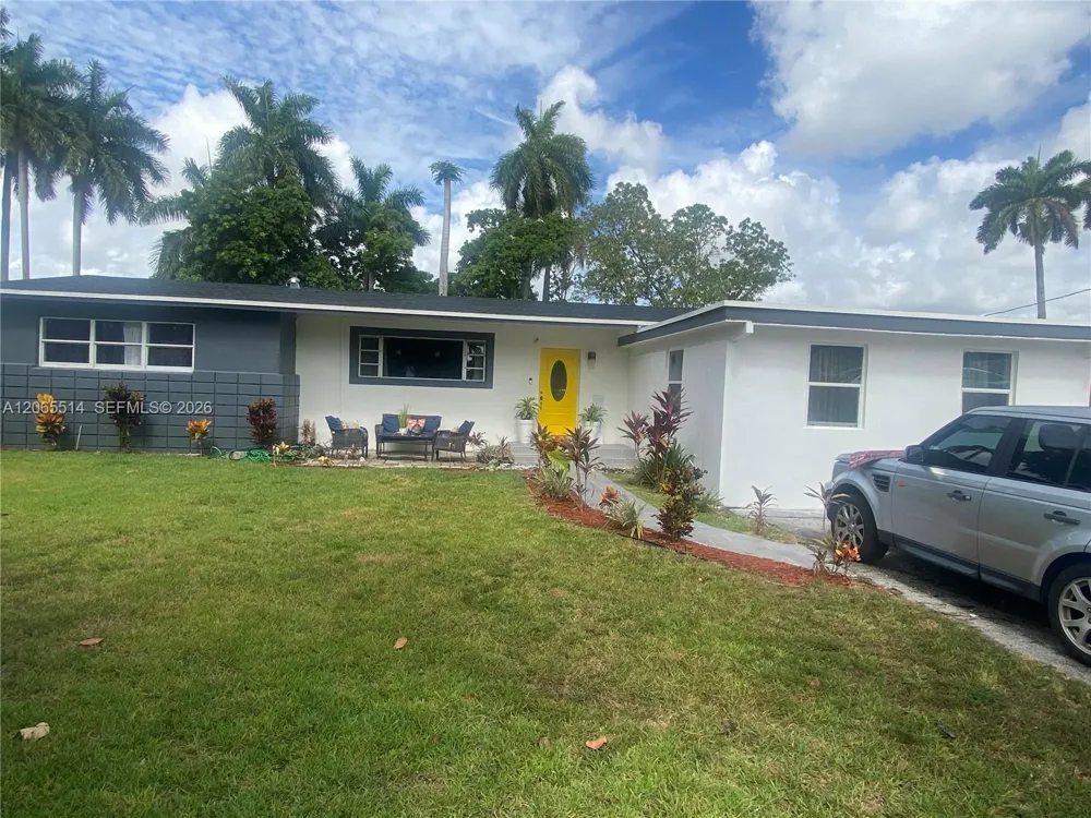 13270 NE 3rd Ct North Miami, FL 33161