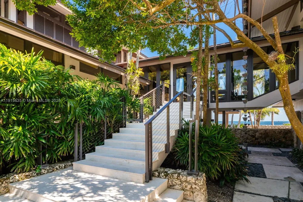 820 San Pedro Ave Coral Gables, FL 33156