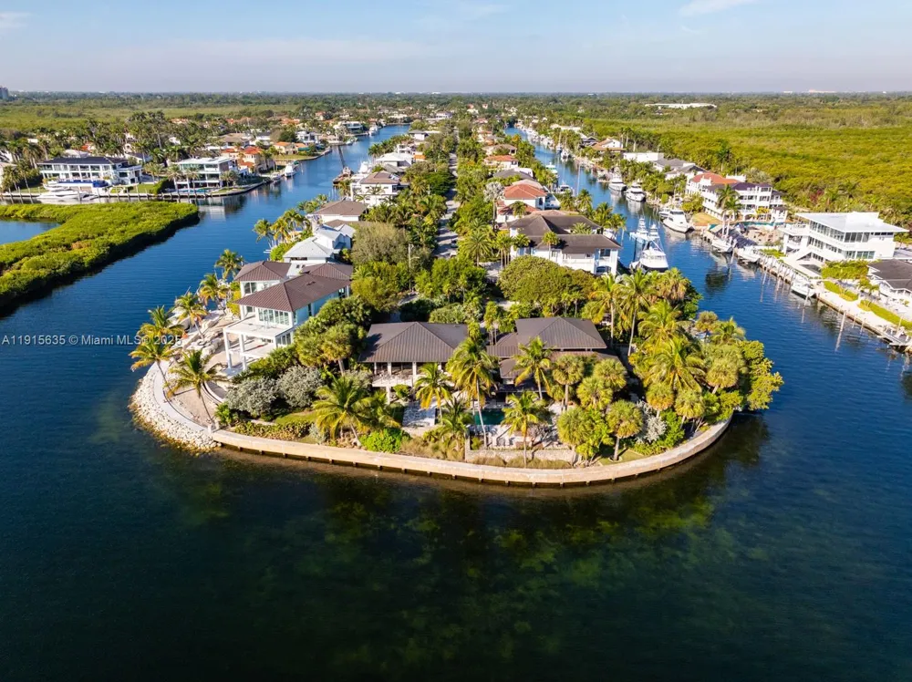 820 San Pedro Ave Coral Gables, FL 33156