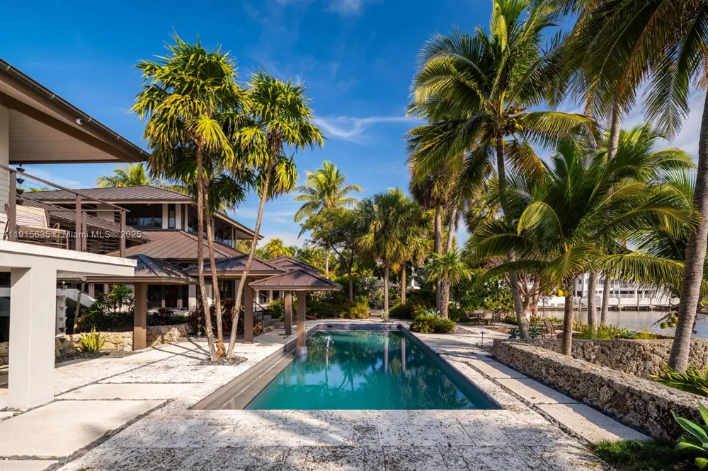 820 San Pedro Ave Coral Gables, FL 33156