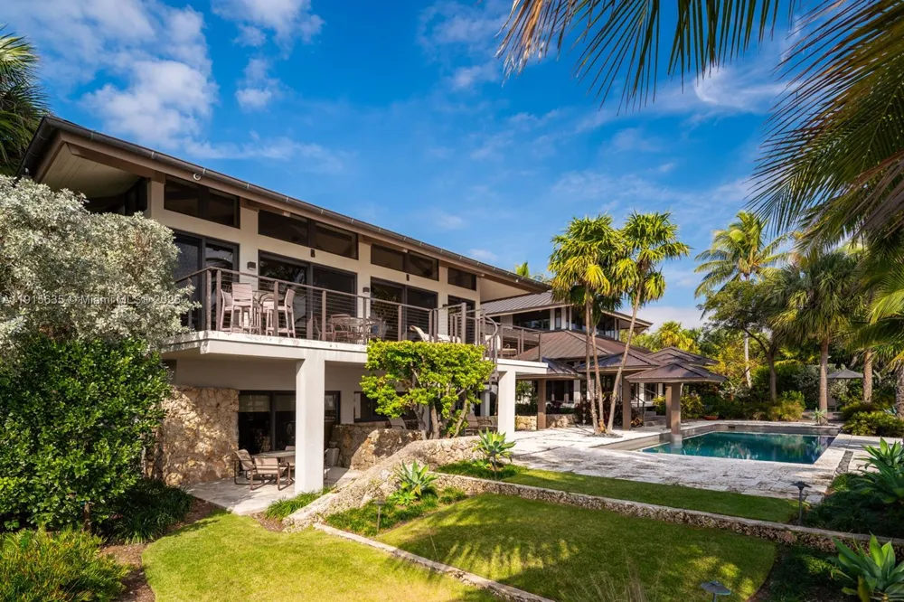 820 San Pedro Ave Coral Gables, FL 33156