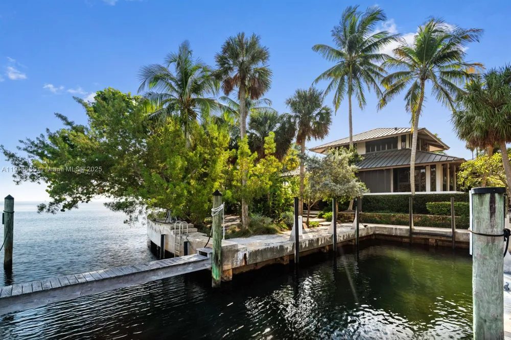 820 San Pedro Ave Coral Gables, FL 33156
