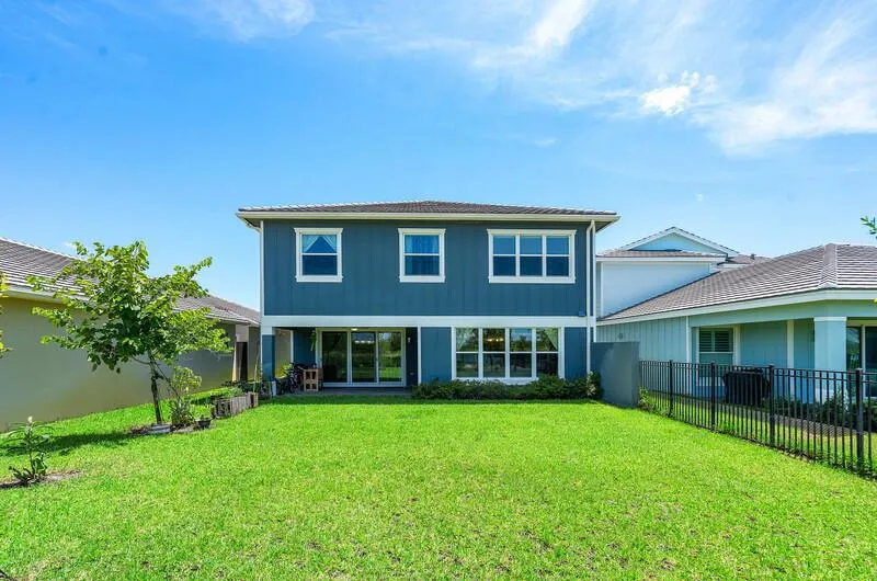 19552 BROAD SHORE Walk Loxahatchee, FL 33470