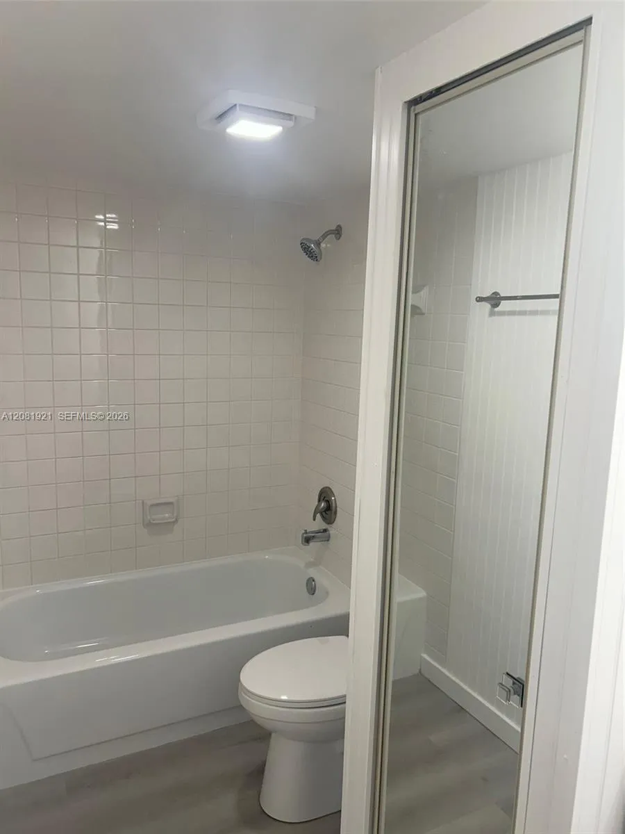 603 6th Way #603 West Palm Beach, FL 33407
