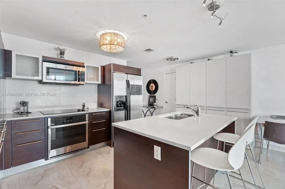 1900 Bayshore Dr #3315 Miami, FL 33132