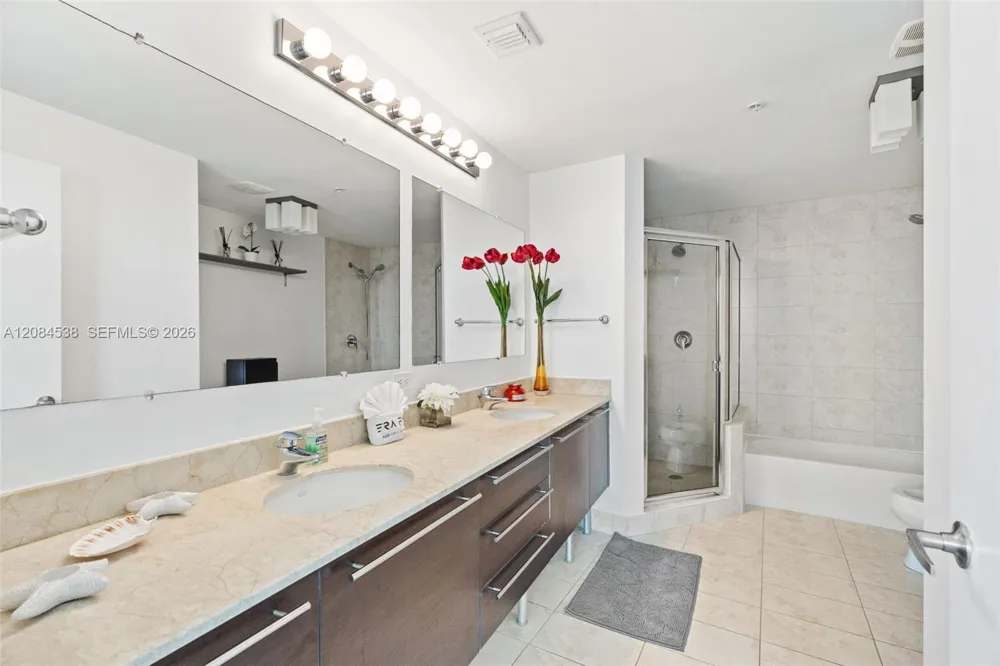 1900 Bayshore Dr #3315 Miami, FL 33132