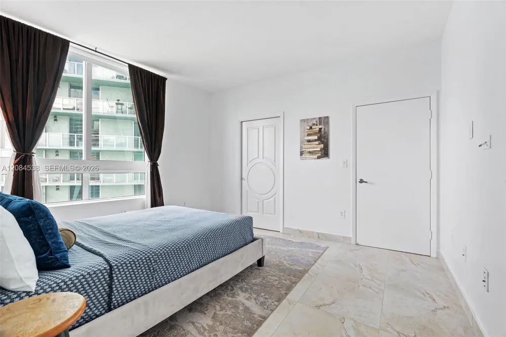 1900 Bayshore Dr #3315 Miami, FL 33132