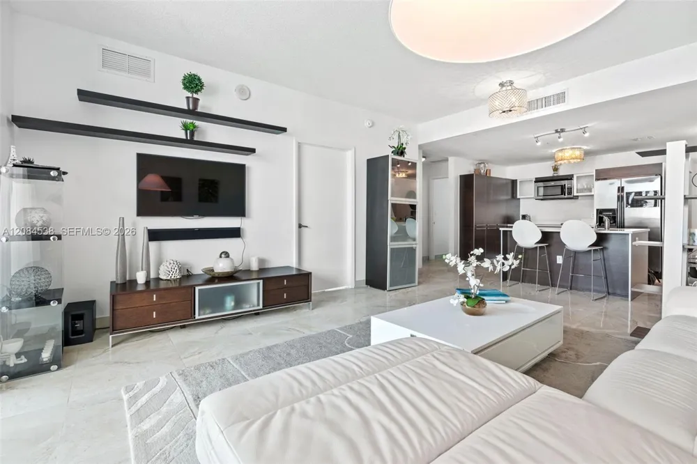 1900 Bayshore Dr #3315 Miami, FL 33132