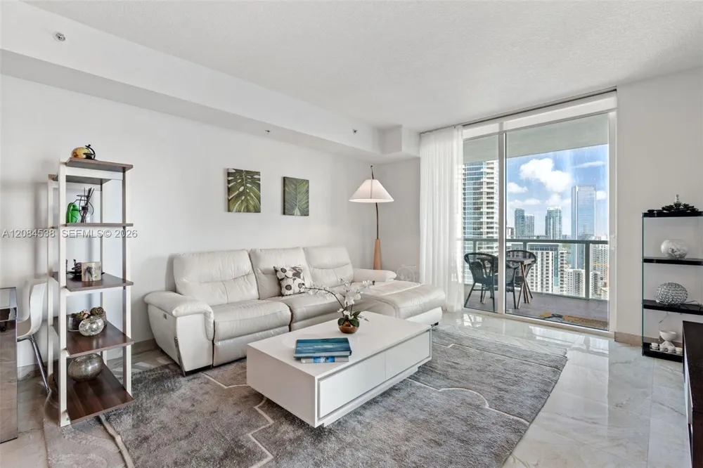 1900 Bayshore Dr #3315 Miami, FL 33132