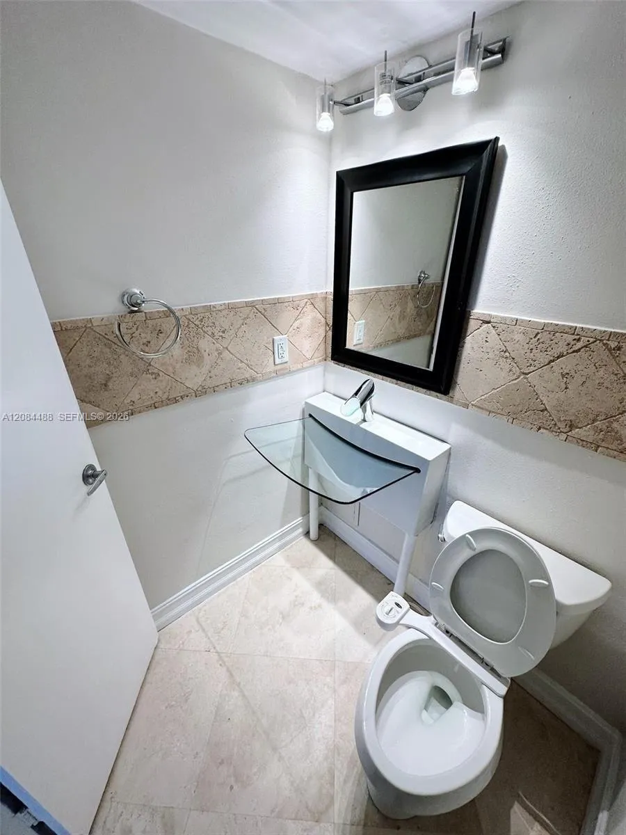 3000 S Ocean Dr #1606 Hollywood, FL 33019