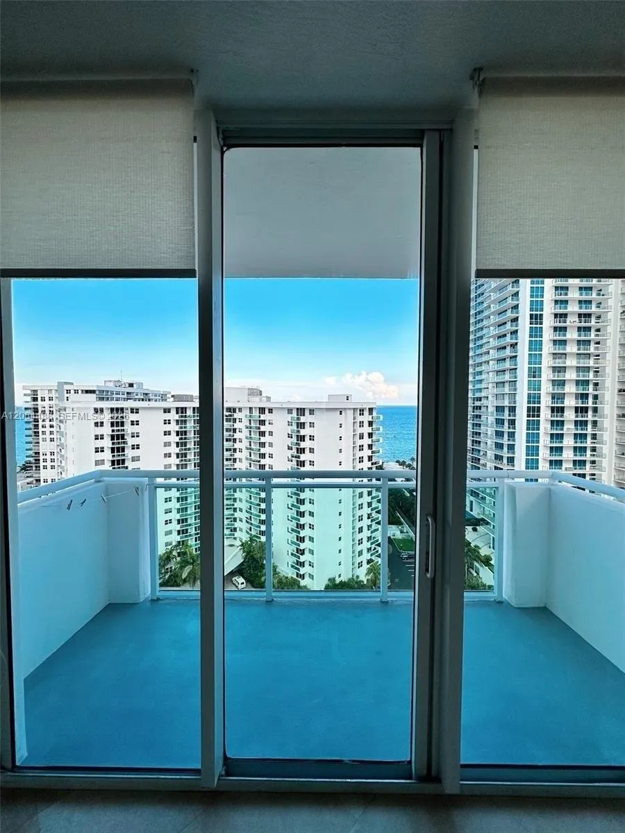 3000 S Ocean Dr #1606 Hollywood, FL 33019