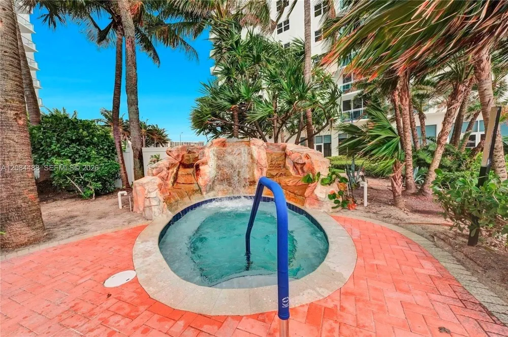 3000 S Ocean Dr #1606 Hollywood, FL 33019