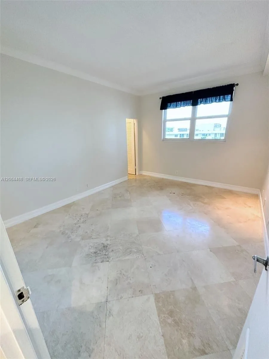3000 S Ocean Dr #1606 Hollywood, FL 33019