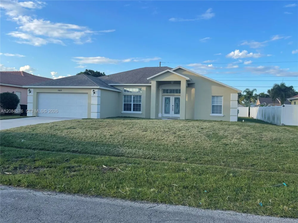 1889 SW Citation Ave #1889 Port St. Lucie, FL 34953
