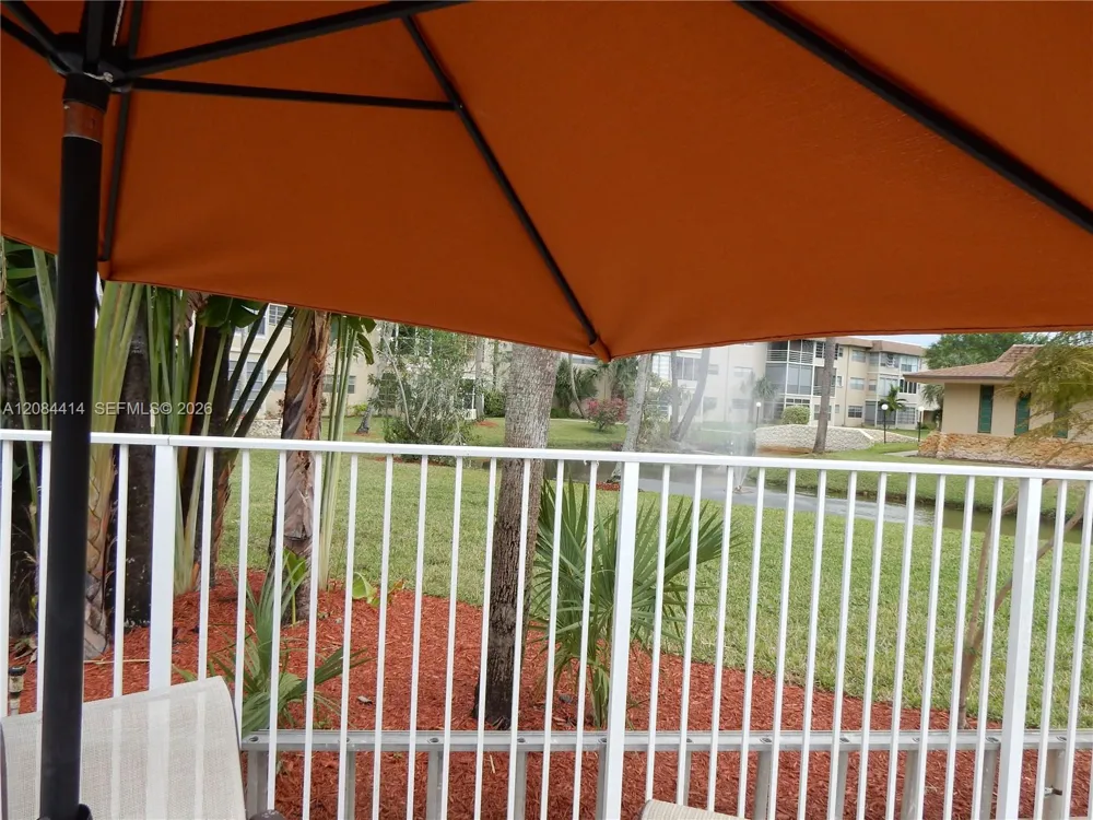 5051 W OAKLAND PARK BLVD #302 Lauderdale Lakes, FL 33313