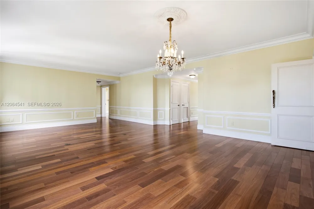 2600 Segovia St #703 Coral Gables, FL 33134