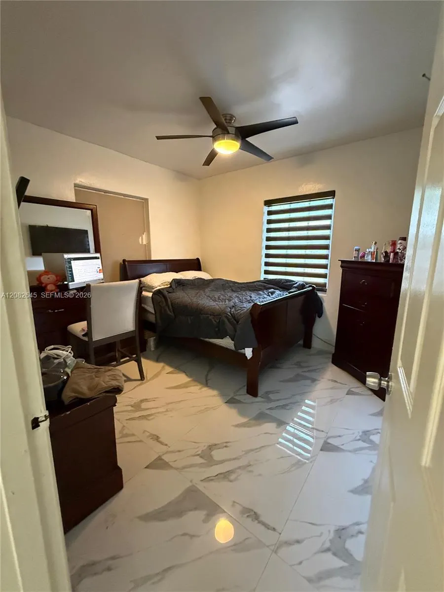 16415 NW 22nd Ave Miami Gardens, FL 33054