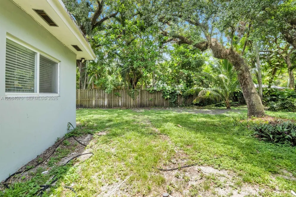 1548 SW 23rd Ct #1550B Fort Lauderdale, FL 33315