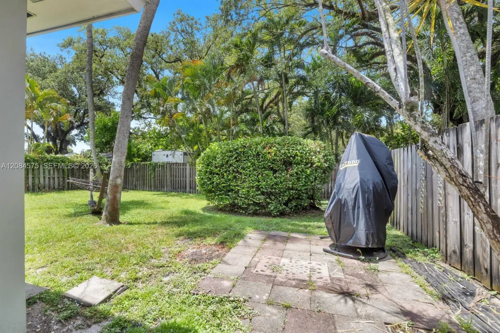 1548 SW 23rd Ct #1550B Fort Lauderdale, FL 33315