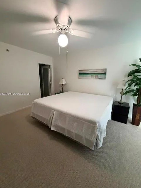 2401 Collins Ave #610 Miami Beach, FL 33140