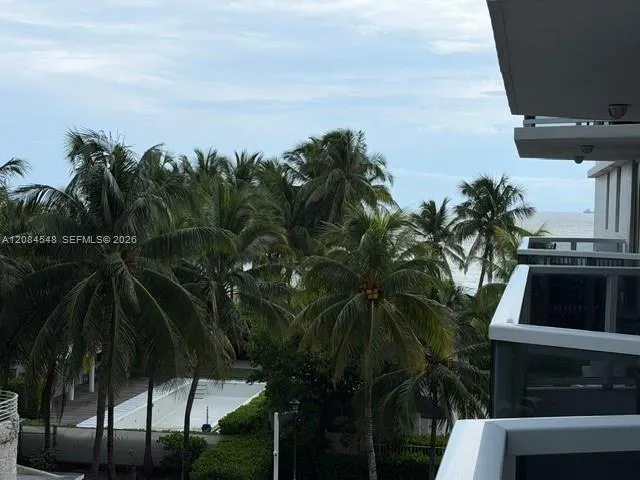 2401 Collins Ave #610 Miami Beach, FL 33140