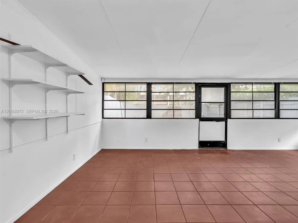 2408 35th Ave Hollywood, FL 33021