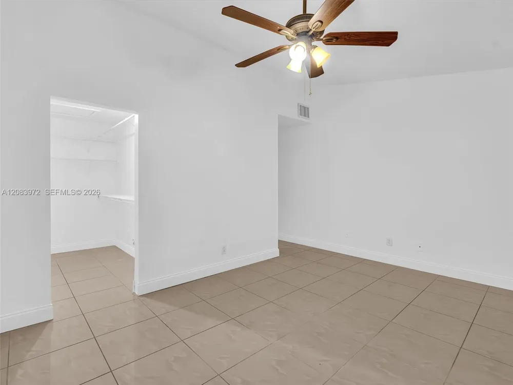 2408 35th Ave Hollywood, FL 33021