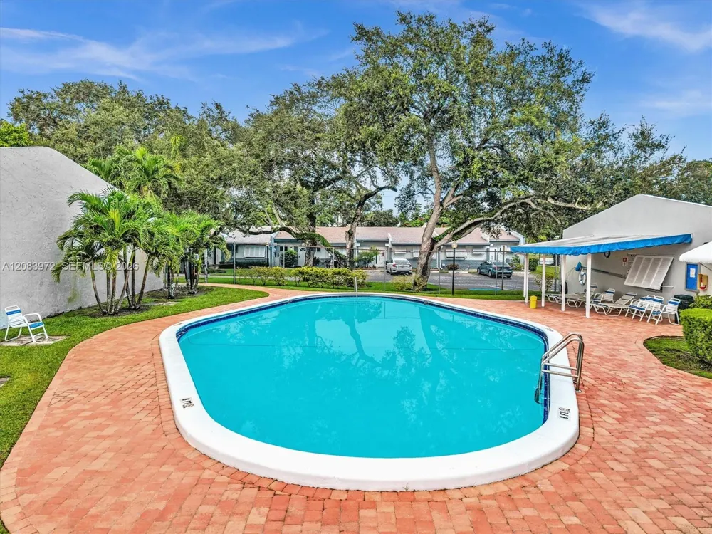 2408 35th Ave Hollywood, FL 33021