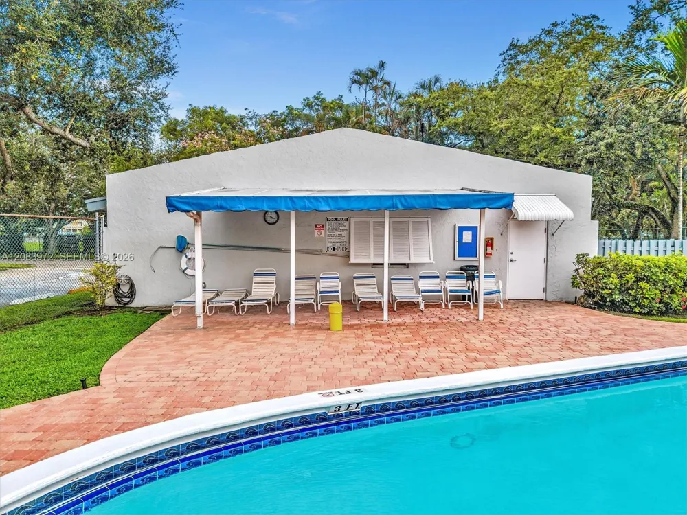 2408 35th Ave Hollywood, FL 33021