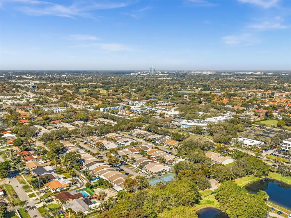 2408 35th Ave Hollywood, FL 33021