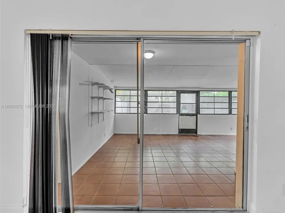 2408 35th Ave Hollywood, FL 33021