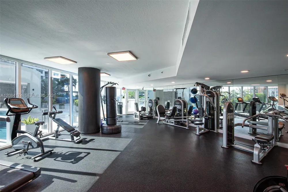 1881 79th St Cswy #1901 North Bay Village, FL 33141