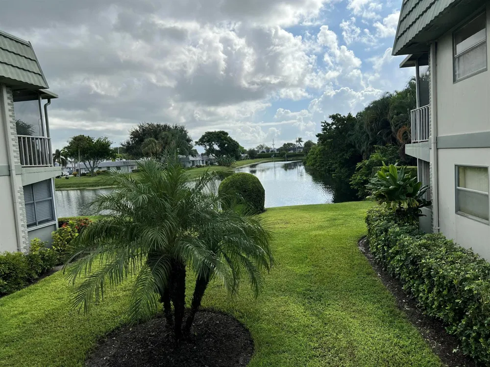 78 Monaco Court Delray Beach, FL 33446