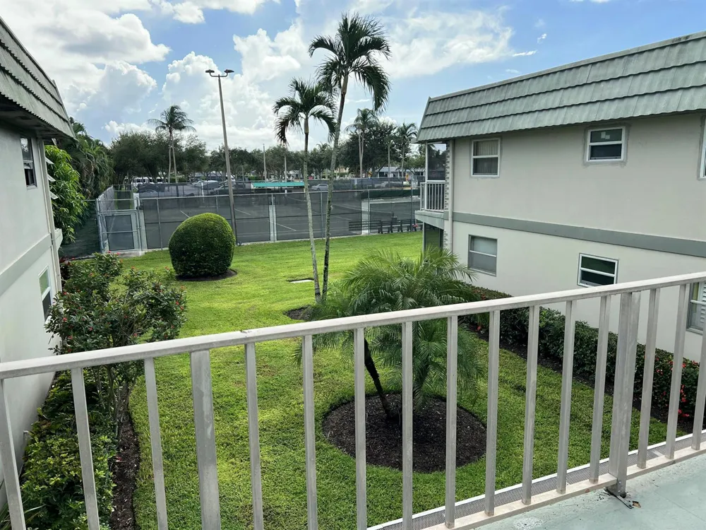 78 Monaco Court Delray Beach, FL 33446