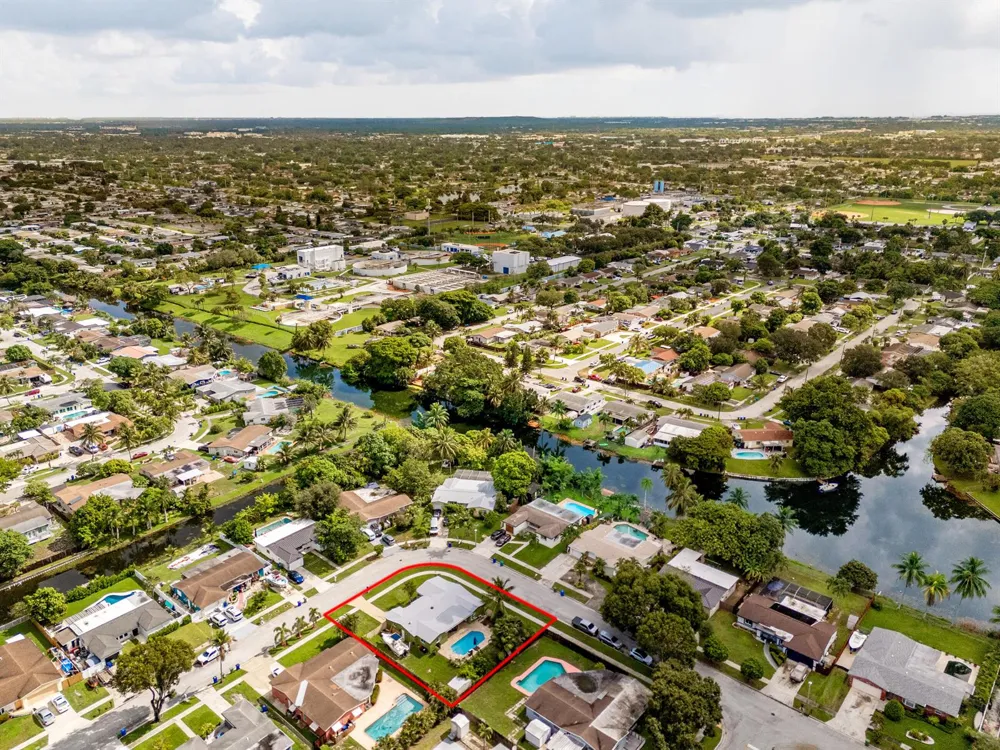 6912 NW 5TH PLACE Margate, FL 33063