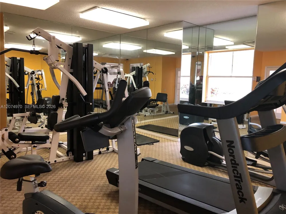 9855 Westview Dr #715 Coral Springs, FL 33076