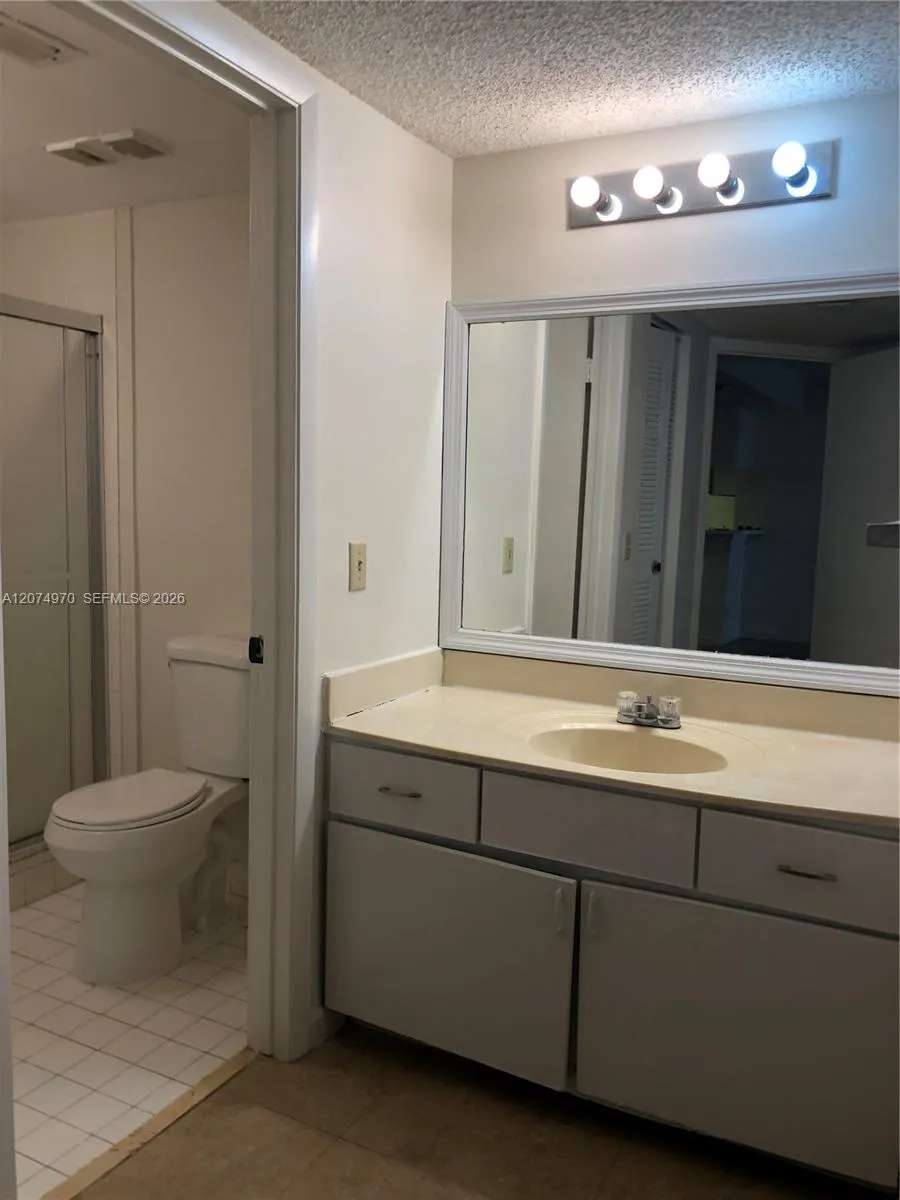 9855 Westview Dr #715 Coral Springs, FL 33076