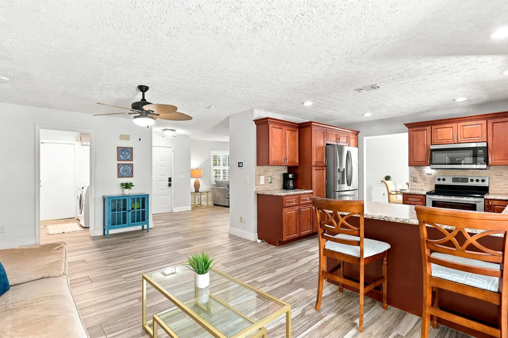 2526 SE VICTORY AVENUE Port St. Lucie, FL 34952