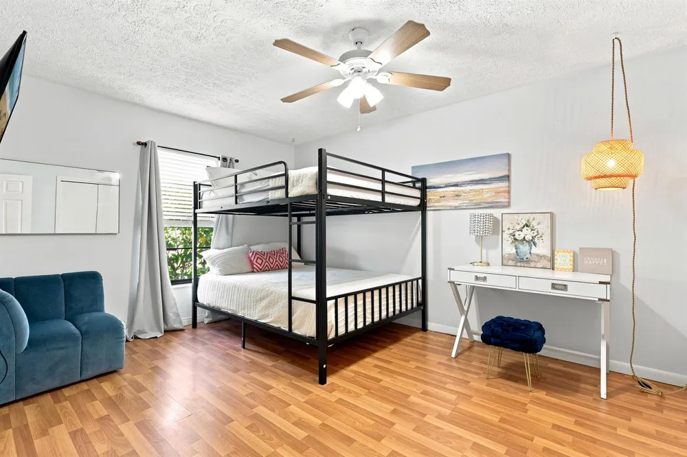 2526 SE VICTORY AVENUE Port St. Lucie, FL 34952
