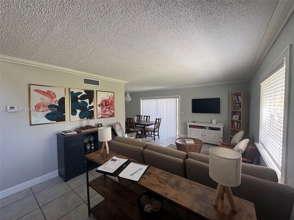 11467 SW 109th Rd #7B Miami, FL 33176