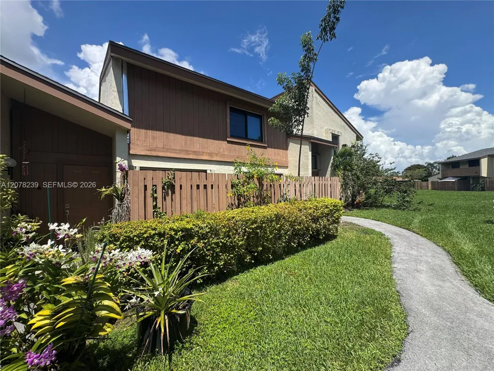 11467 SW 109th Rd #7B Miami, FL 33176